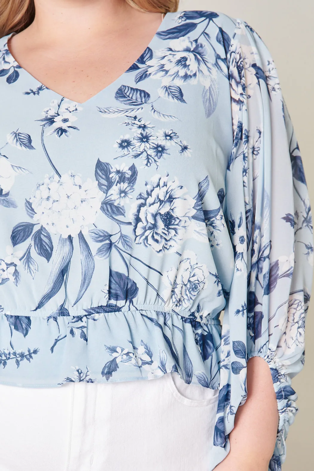 Cadaval Floral Ways Balloon Sleeve Blouse Curve