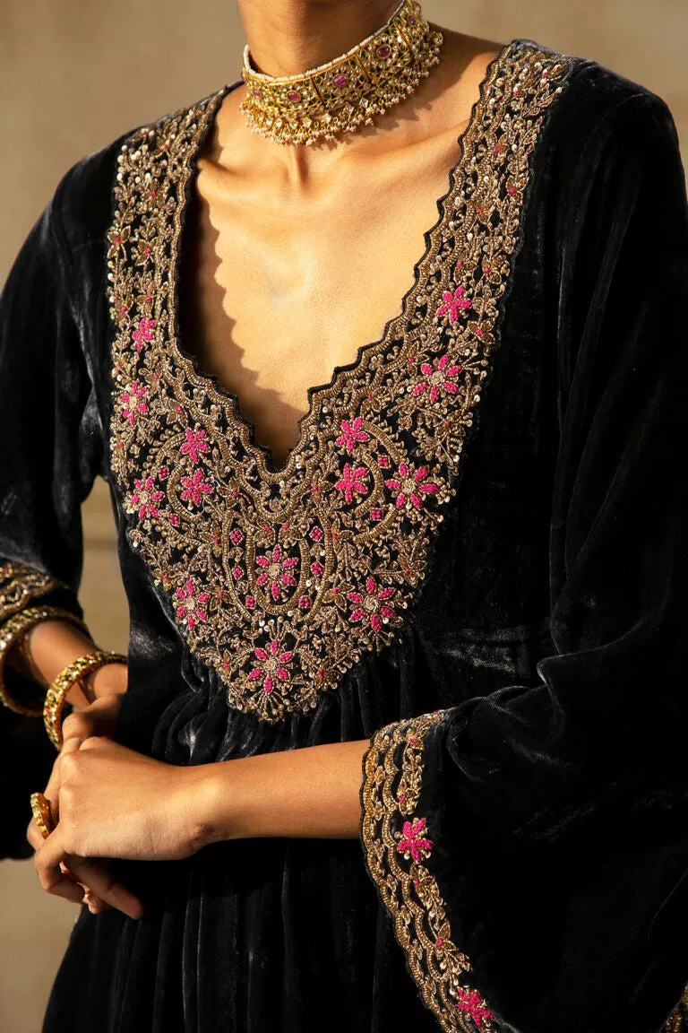 Charcoal Zardozi Kashmiri Kurta Set