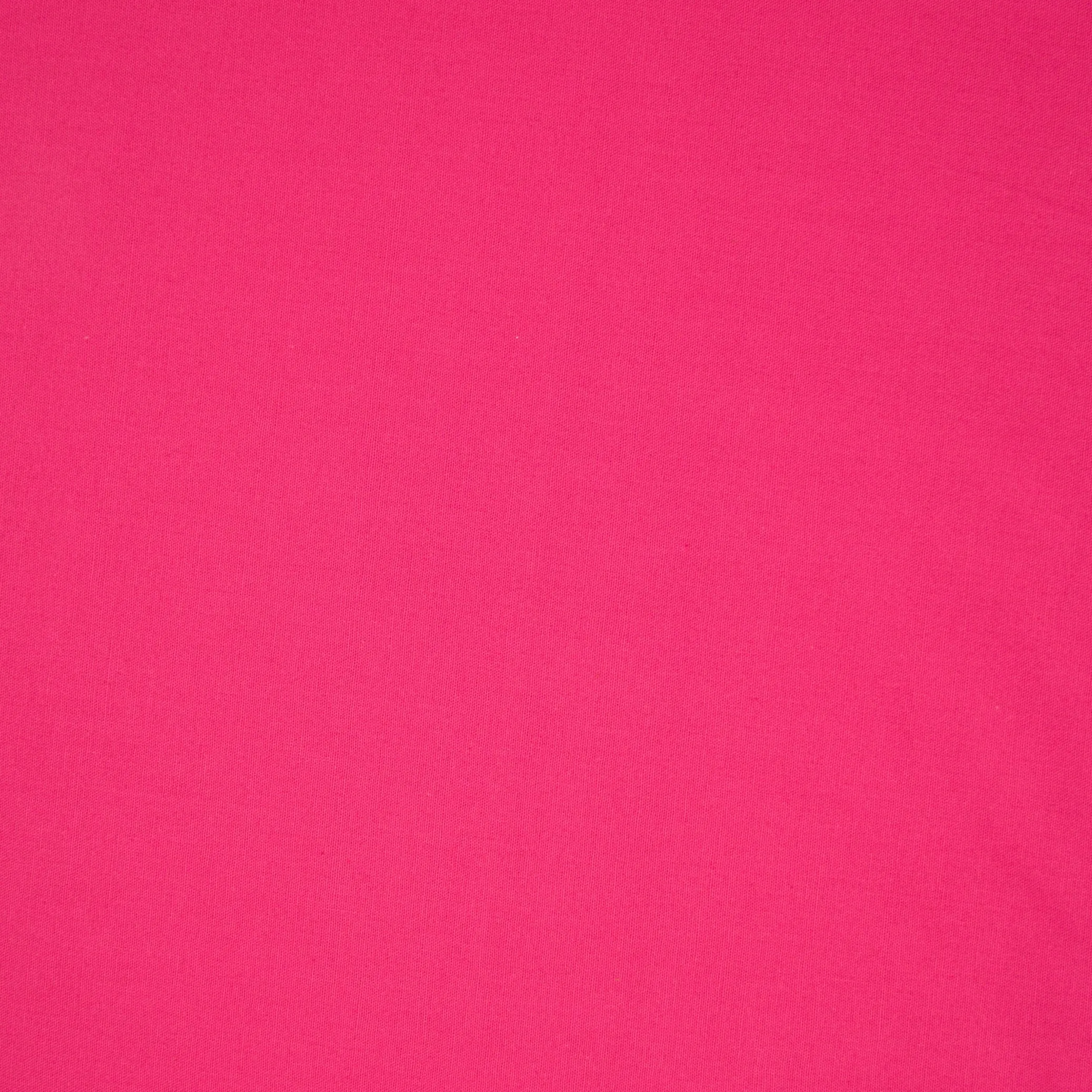 Colorworks Premium Solid Fuchsia ½ yd