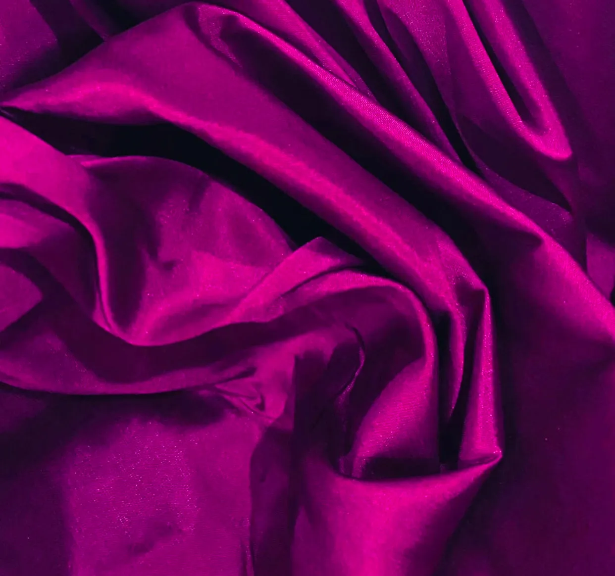 NEW Lady Frank Light Designer “Faux Silk” Taffeta Fabric Made in Italy Boysenberry with Black Iridescence