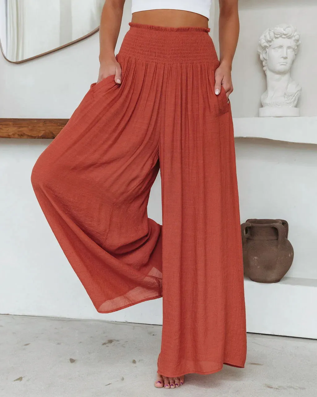 Solid Color Ruffled Wide-Leg Pants