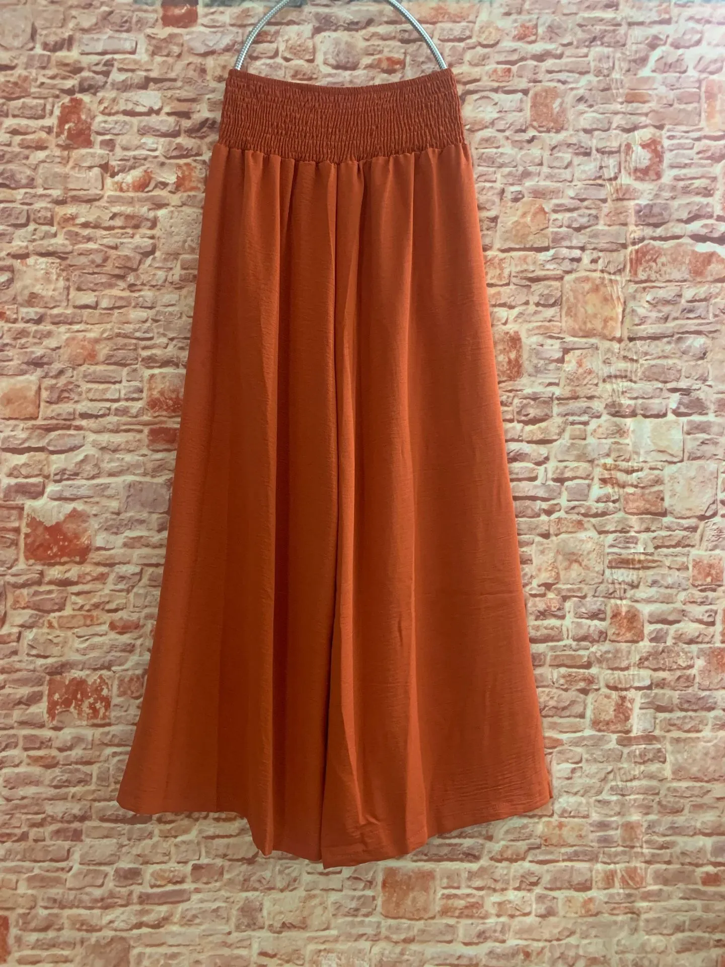 Solid Color Ruffled Wide-Leg Pants