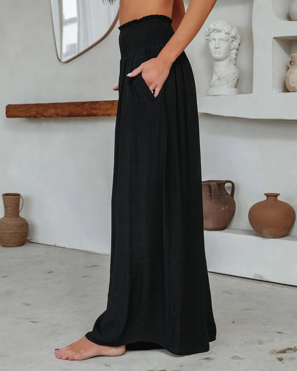 Solid Color Ruffled Wide-Leg Pants