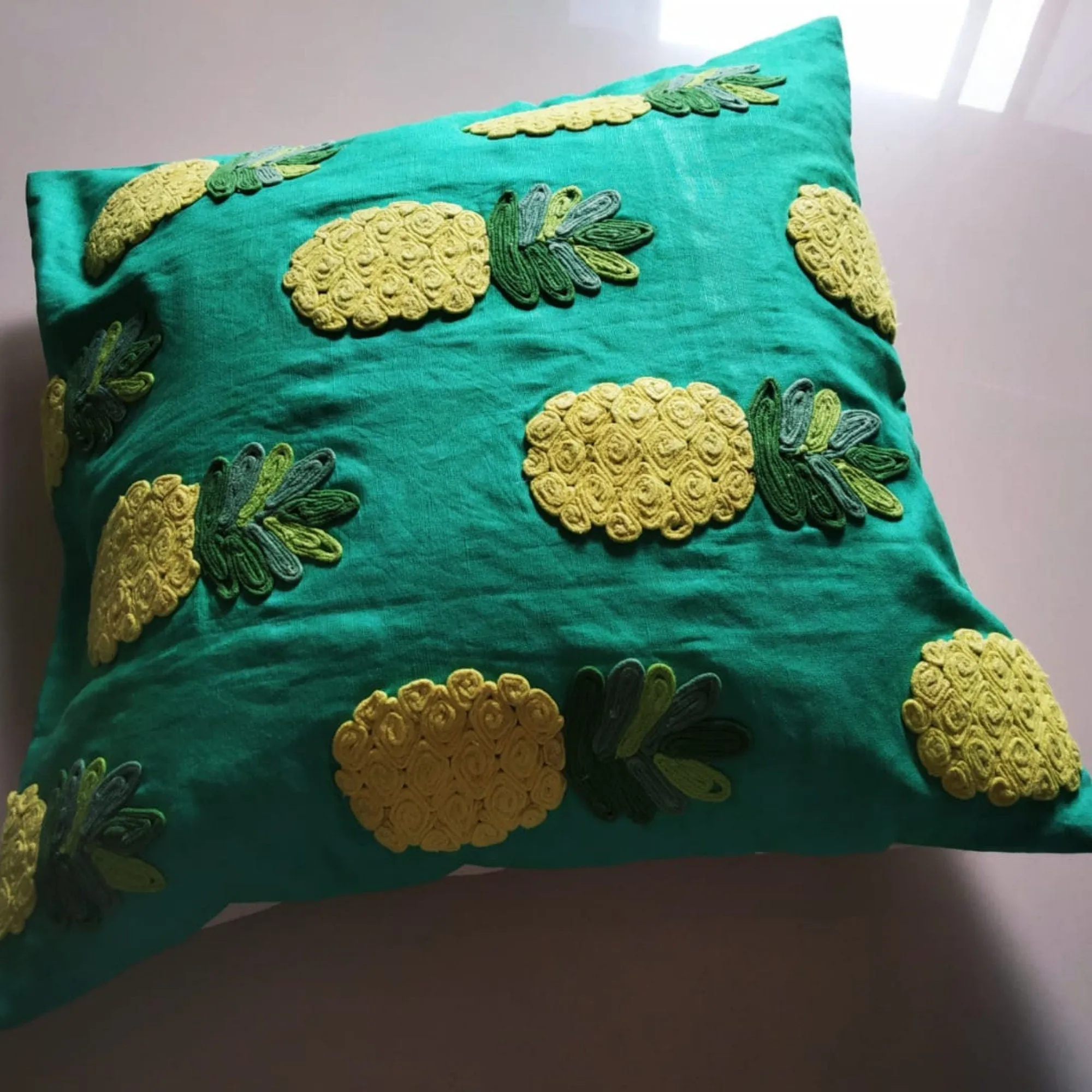 Summer Hawaiian Pineapple Patterned Throw Pillow Cover, Hawaiian Style Home Decor 18"x18", 16"x16",